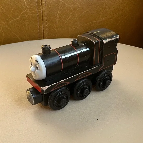 Introducing James - Picture 1 of 6